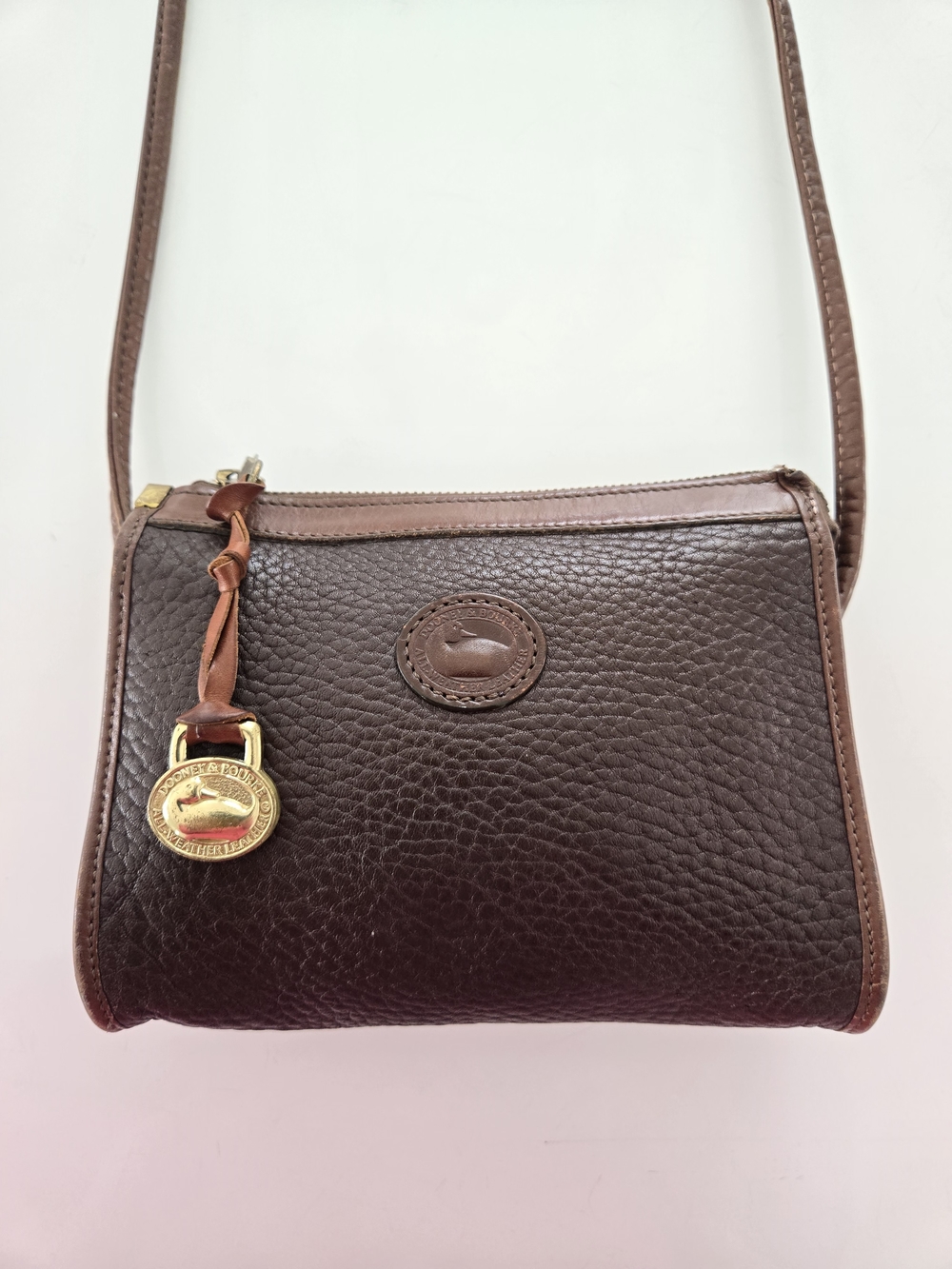 Dooney & Bourke Brown Pebbled Leather Crossbody Bag Vintage 80s